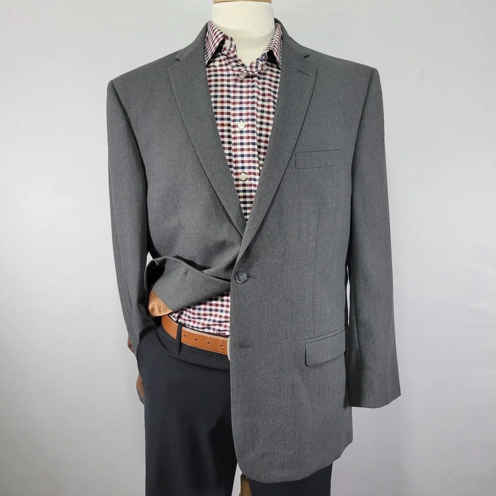 JOS A BANK Men's Sport Coat Blazer Two Button Gray Wool Slim Fit Size 44L
